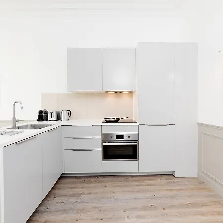 Livinparis - Luxury 4 Bedrooms Opera I Apartment