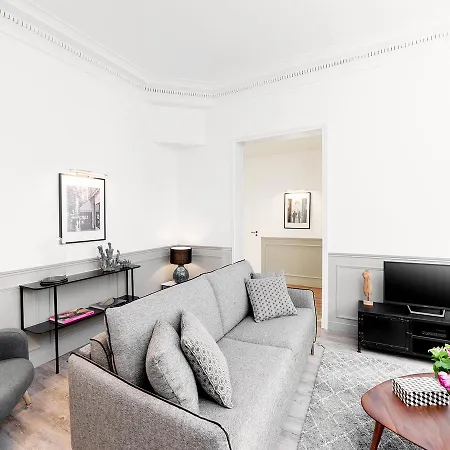 Livinparis - Luxury 4 Bedrooms Opera I
